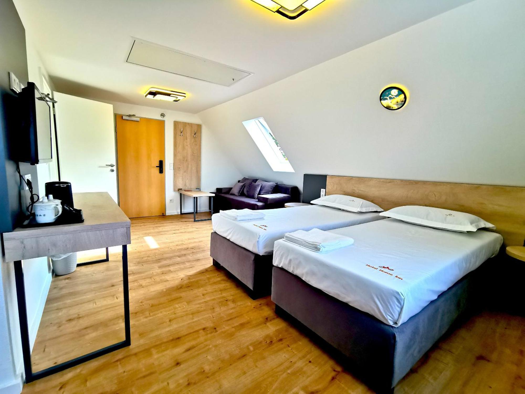 Home Inn Hotel 多尔马根 外观 照片